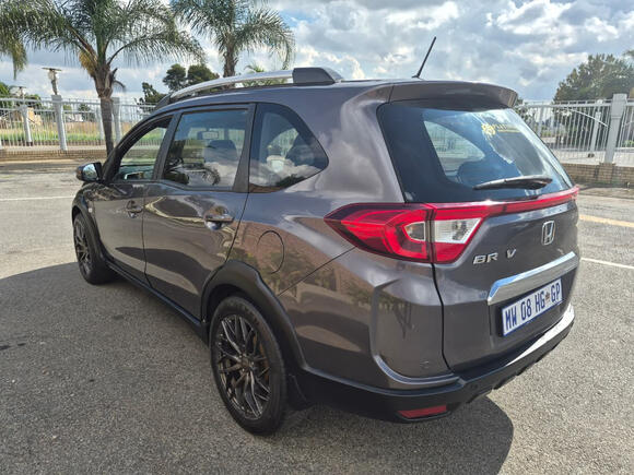 2021 HONDA BRV MANUAL SUV. HUGE BARGAIN!