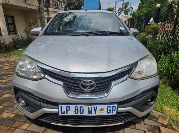 2019 TOYOTA ETIOS SPRINT HATCH