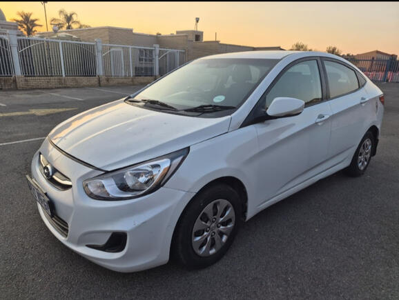 2019 HYUNDAI ACCENT 1.6