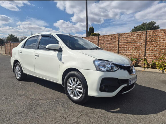 2020 TOYOTA ETIOS SPRINT MANUAL