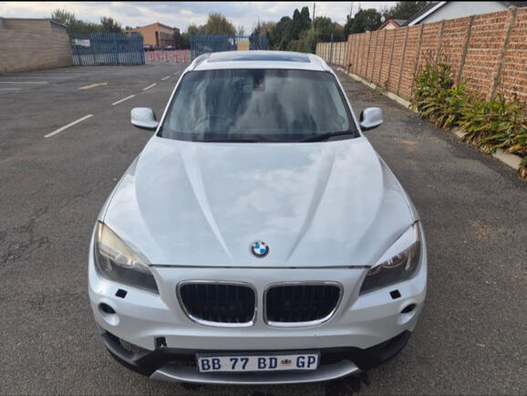2011 BMW X1 2.0D SRDRIVE AUTOMATIC WITH PANO SUNROOF 2011 BMW X1 2.0D SRDRIVE AUTOMATIC WITH PANO SUNROOF